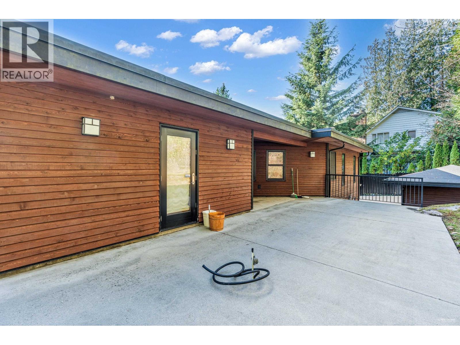 4742 Caulfeild Drive Property Photo 35