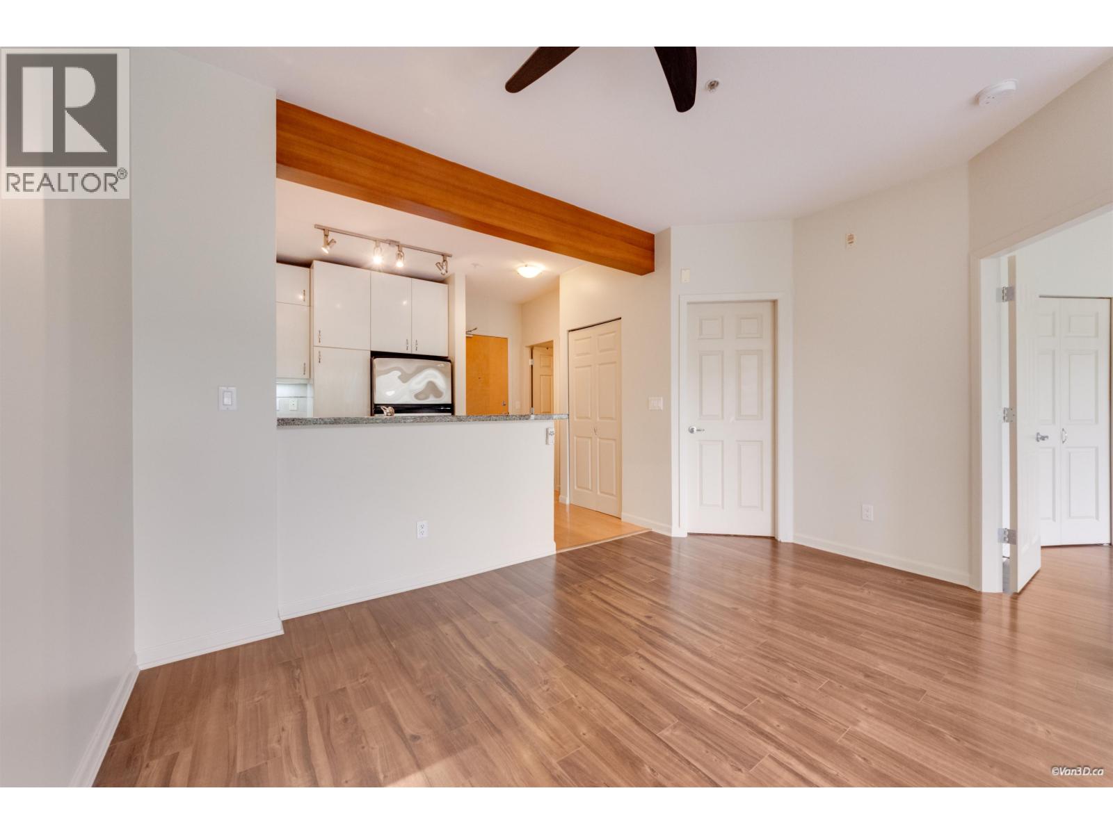 319 580 Raven Woods Drive Property Photo 6
