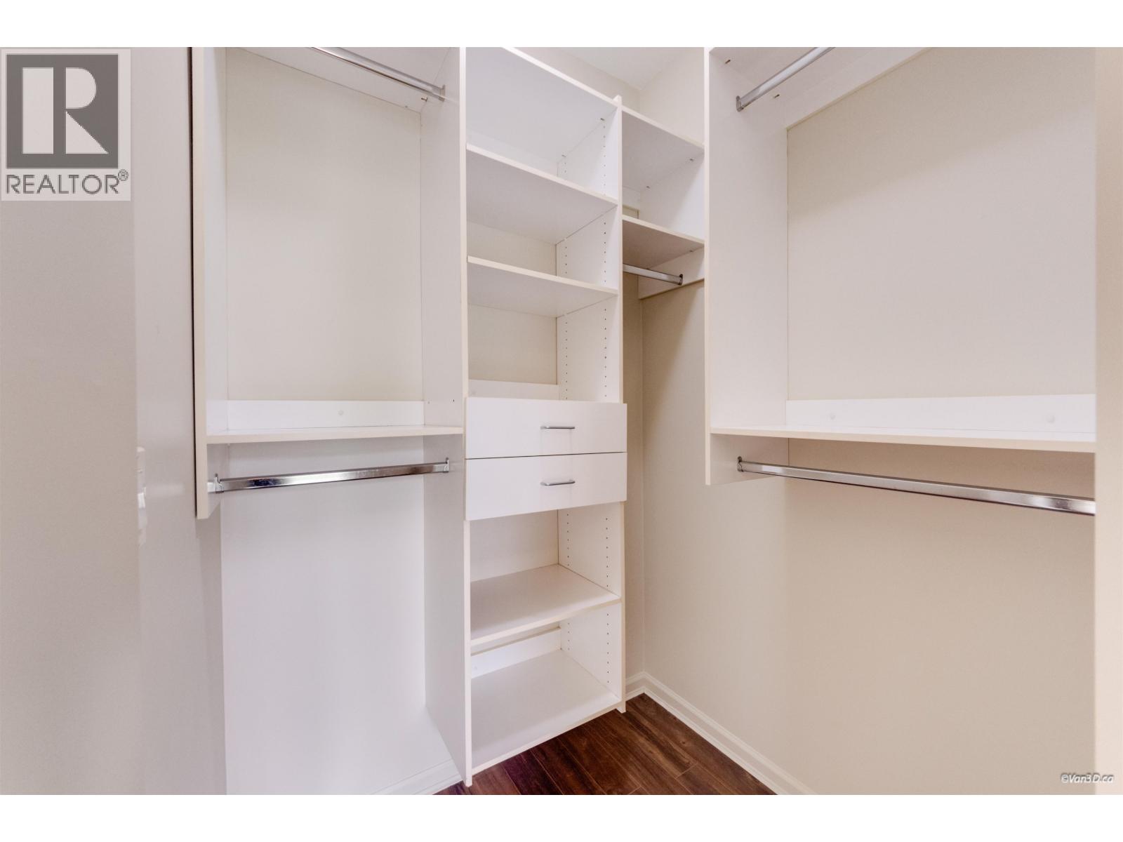 319 580 Raven Woods Drive Property Photo 14