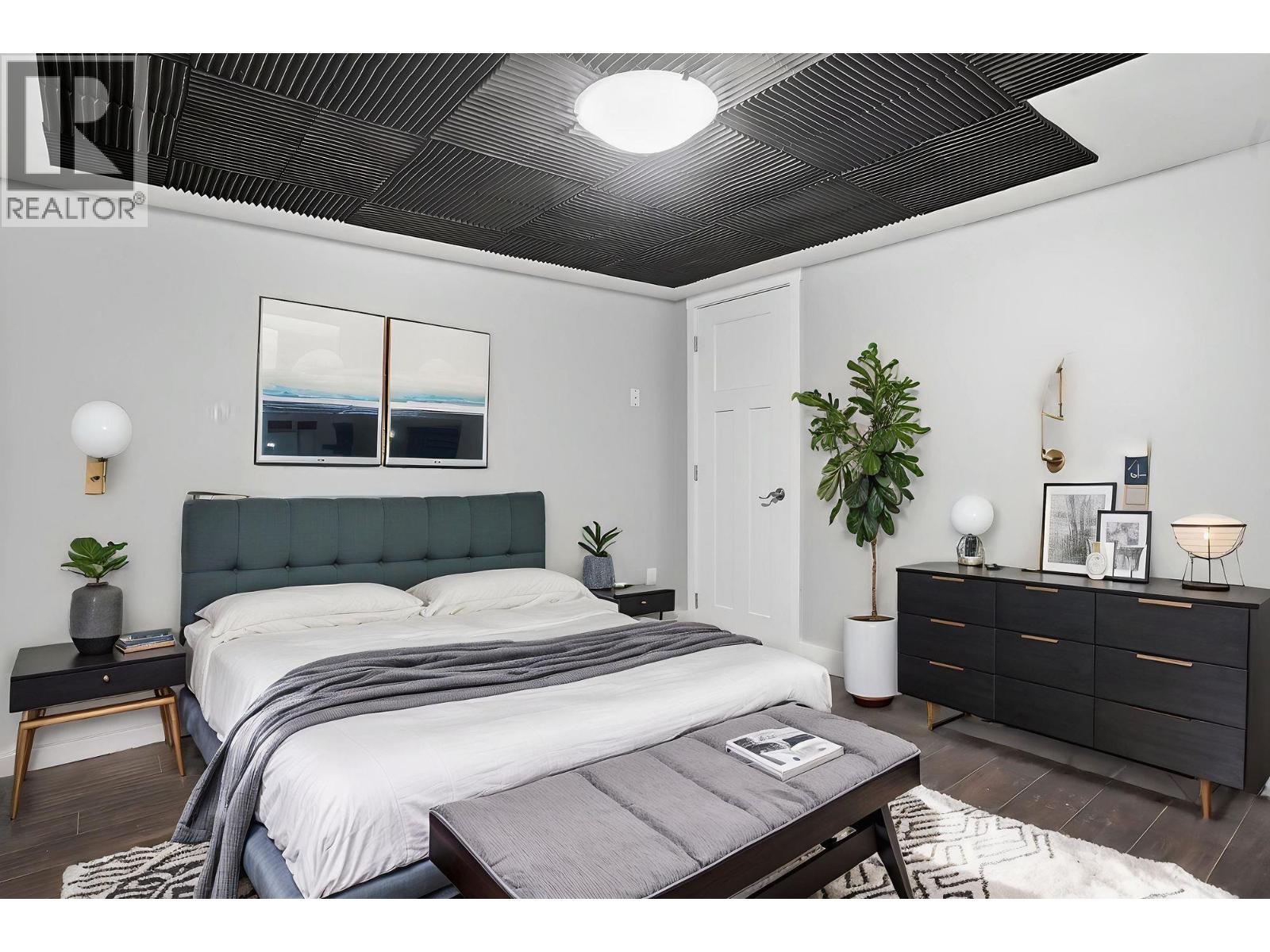 12106 214 Street Property Photo 26