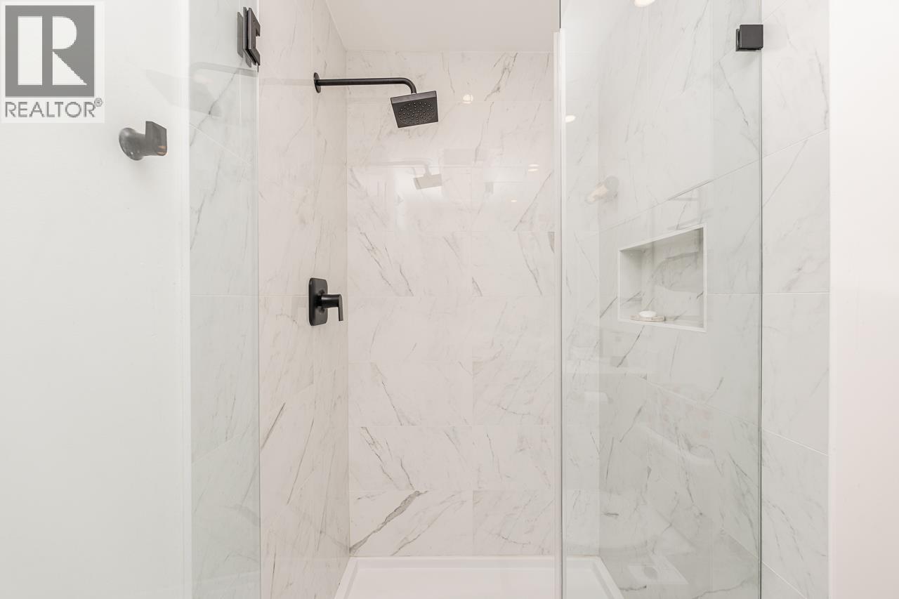 1221 Rochester Avenue Property Photo 12