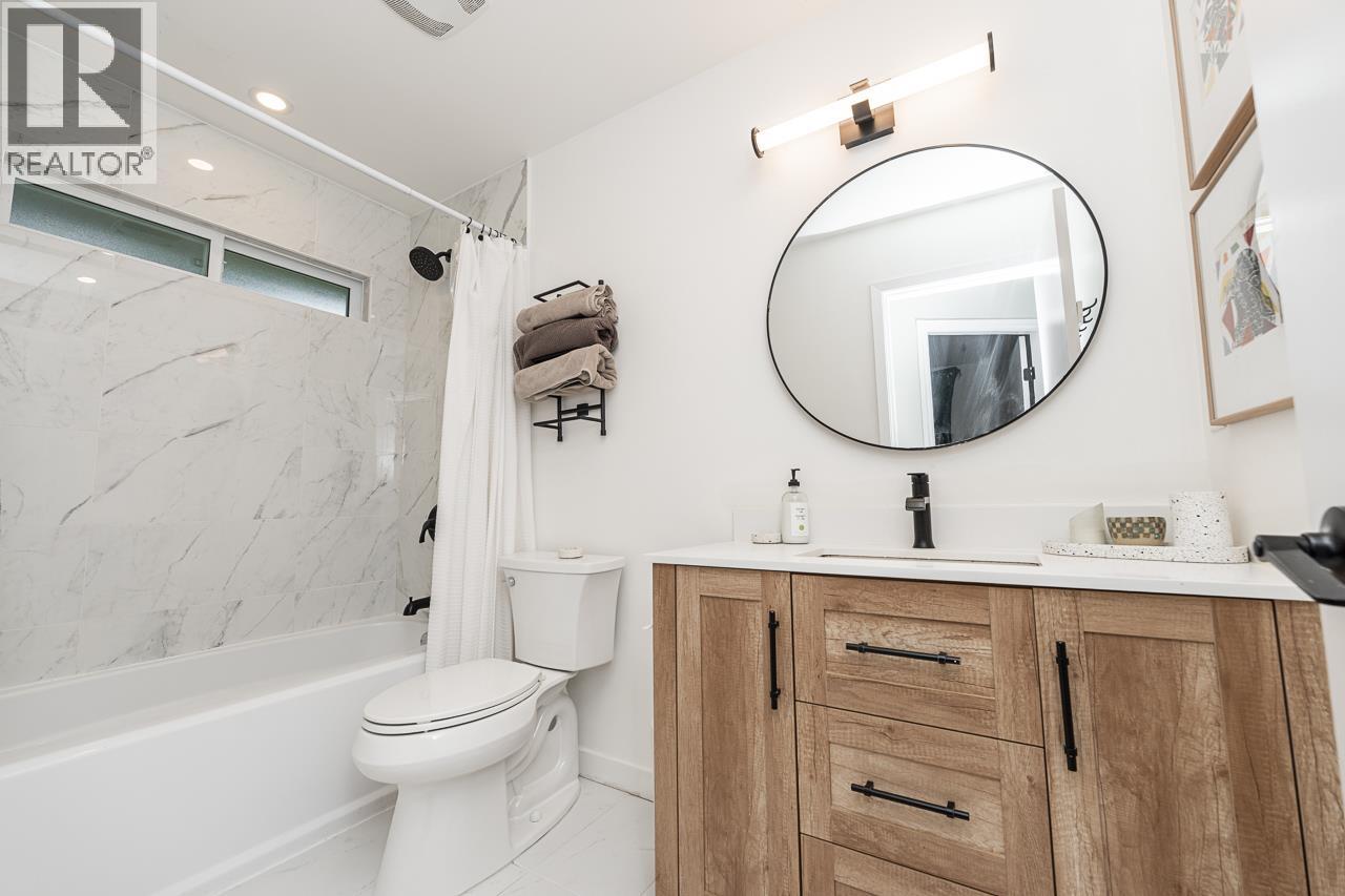 1221 Rochester Avenue Property Photo 14