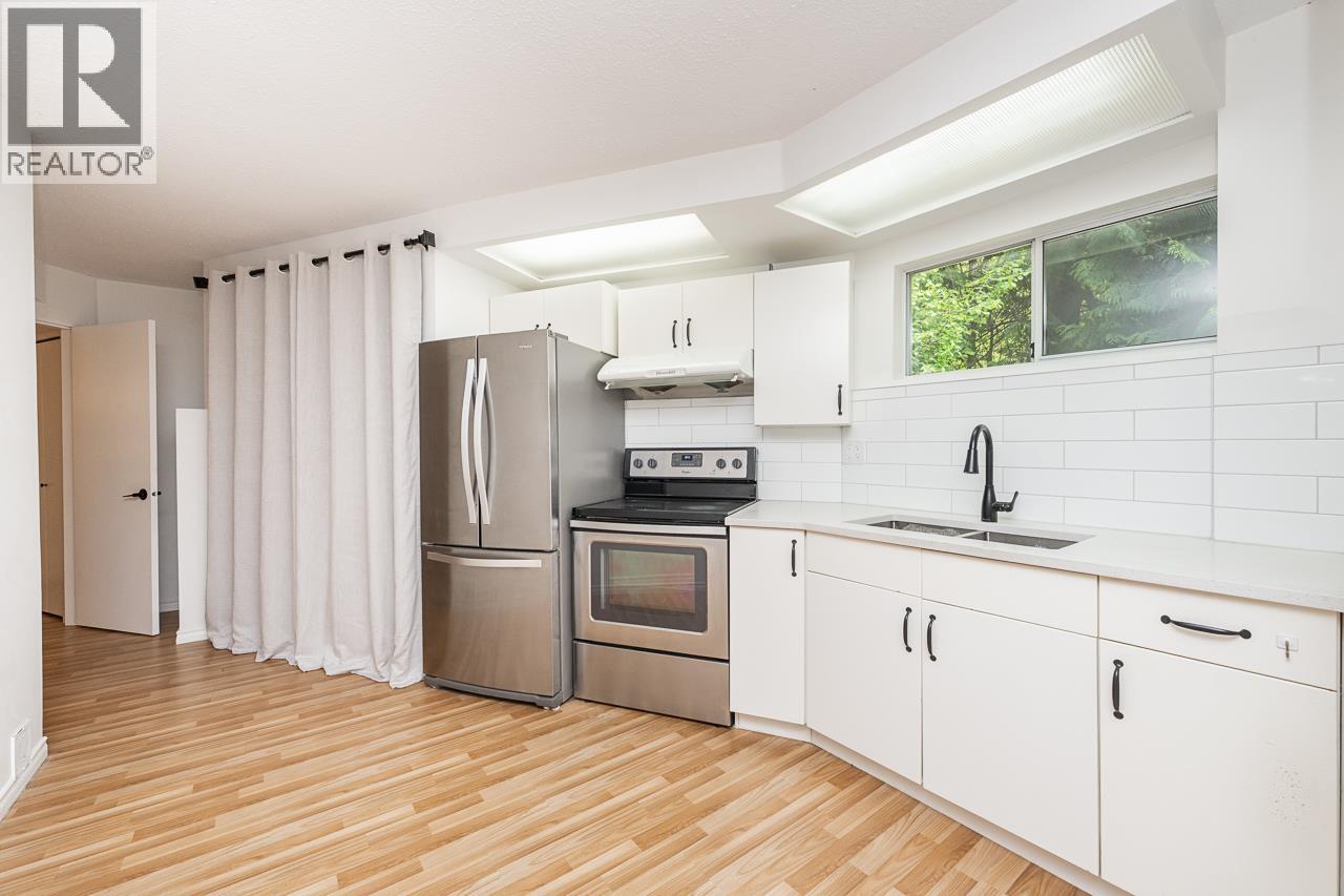 1221 Rochester Avenue Property Photo 25