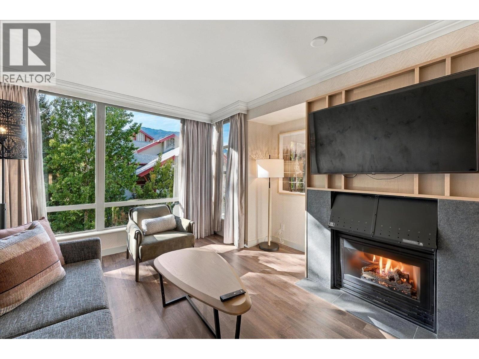 815 4090 Whistler Way Property Photo 10