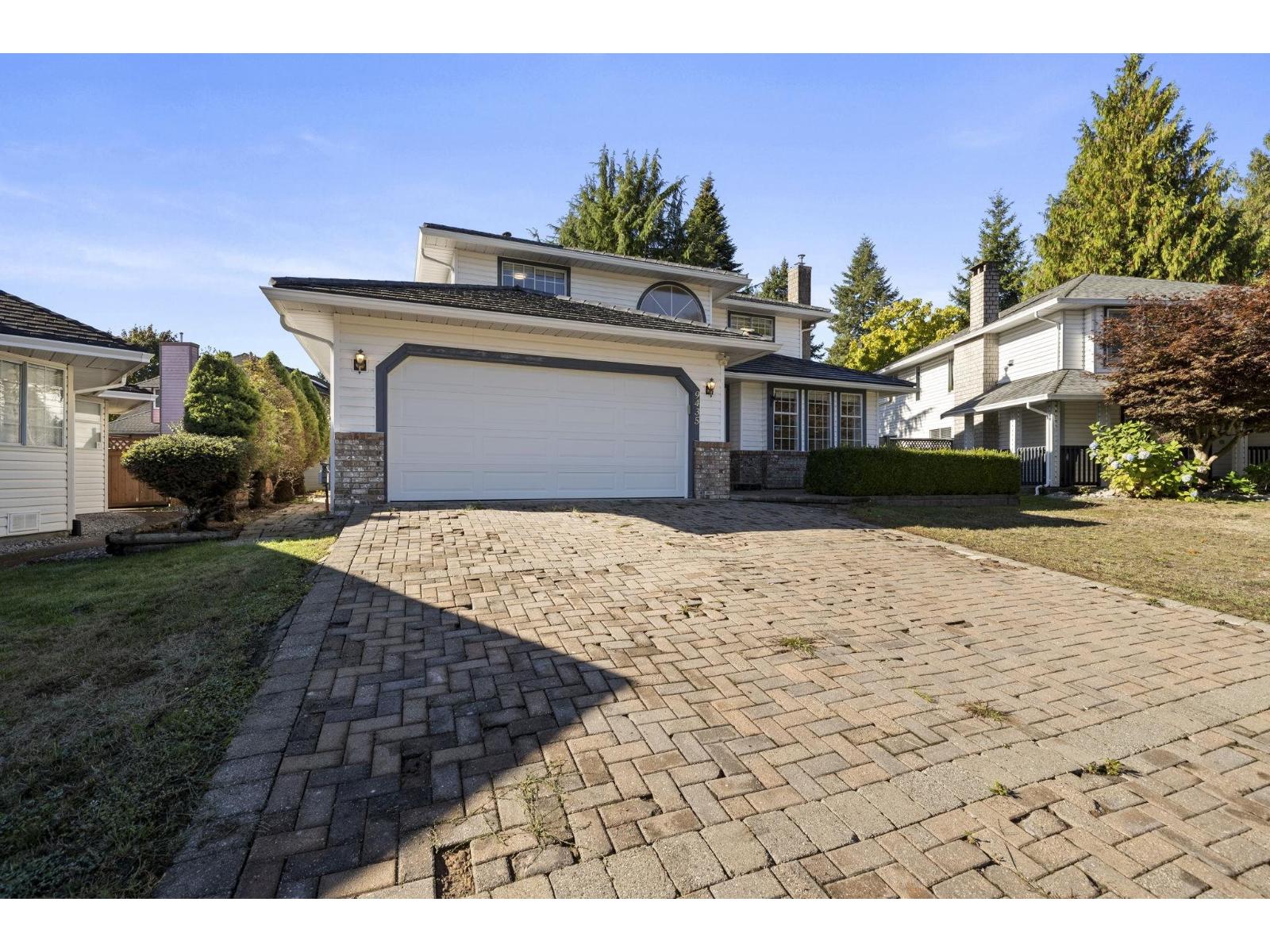 9435 156a Street Property Photo 38