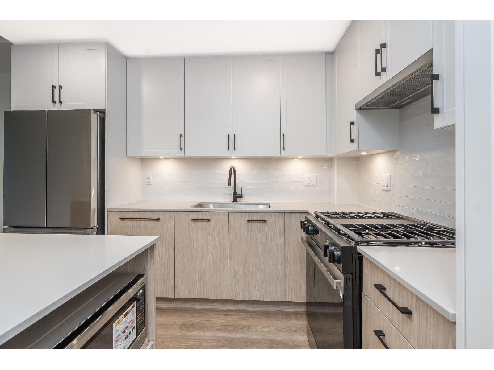 309 27215 Aldergrove Town Centre Drive Property Photo 13