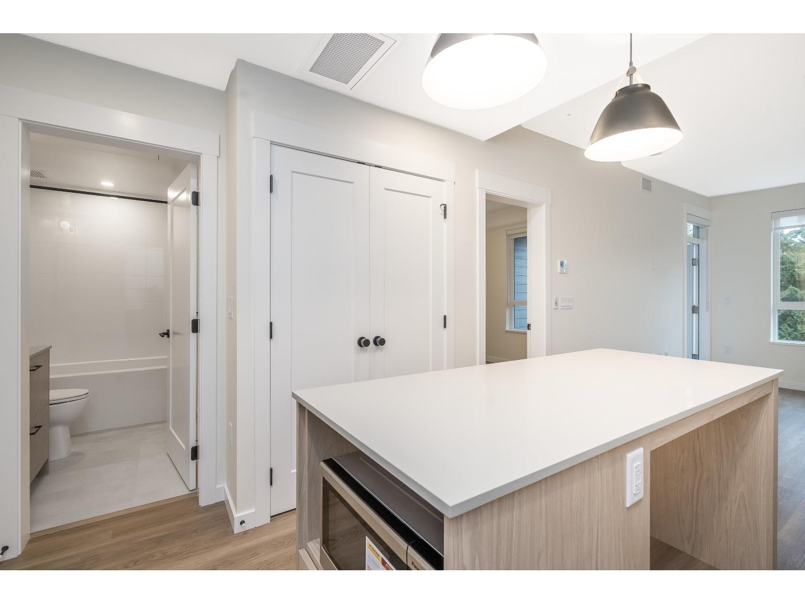 309 27215 Aldergrove Town Centre Drive Property Photo 16