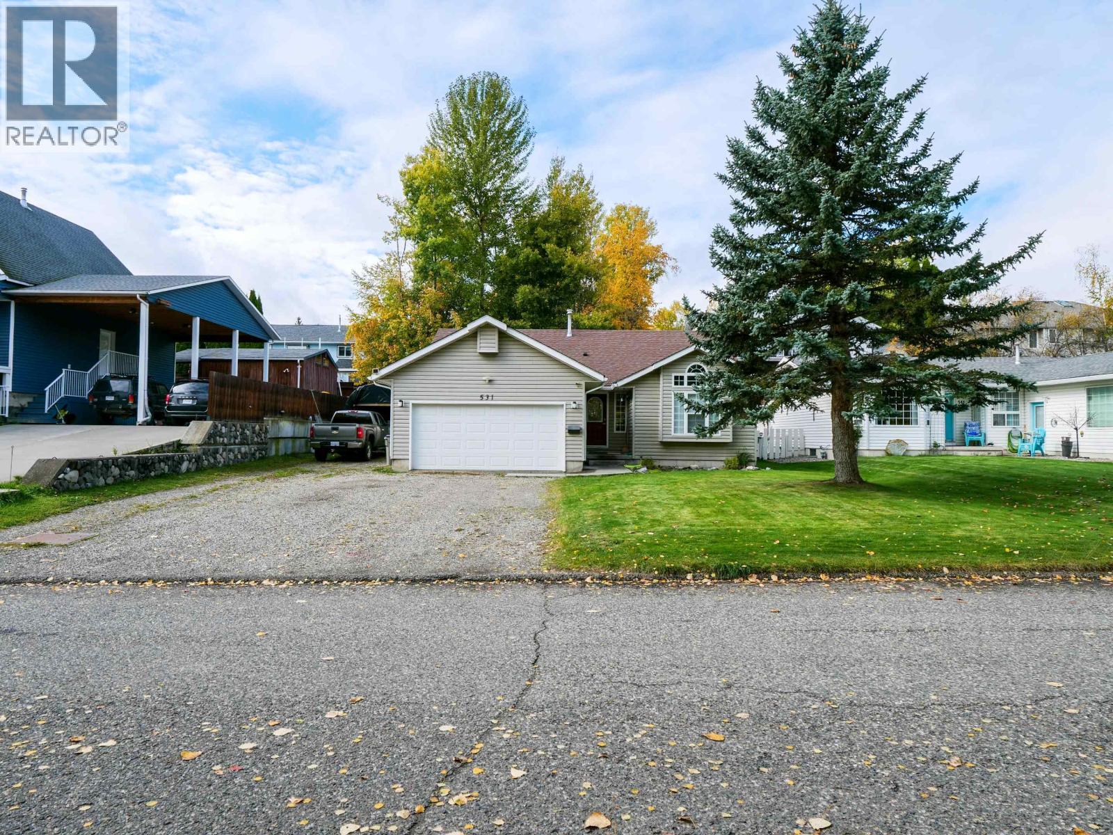531 Dawson Street Property Photo 1