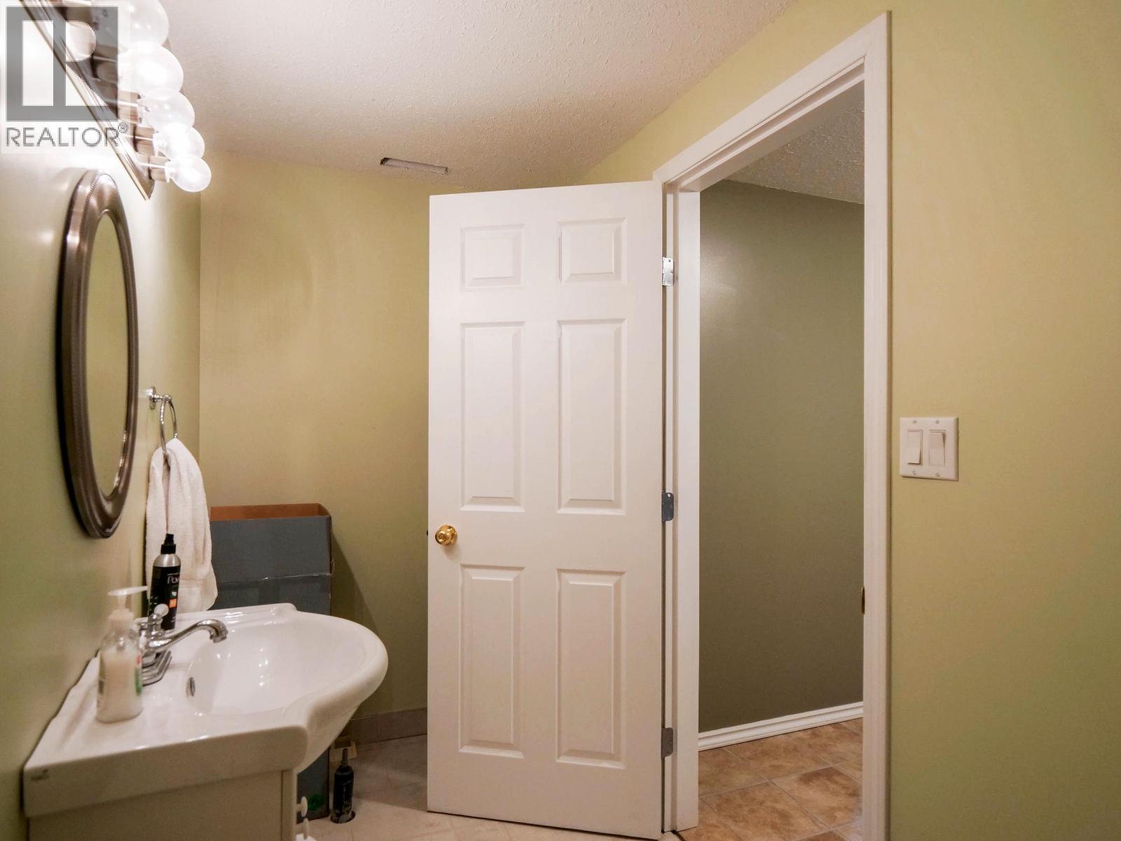 531 Dawson Street Property Photo 29