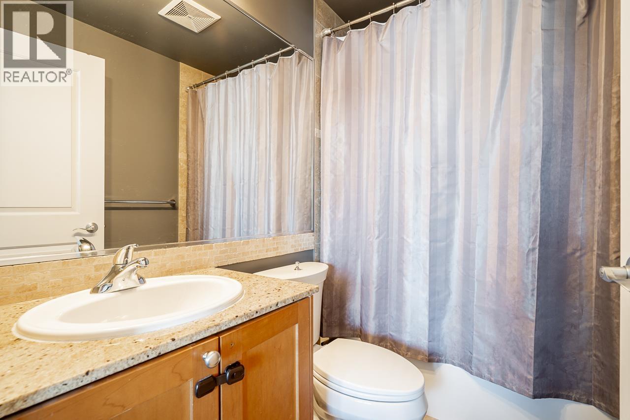 310 2636 E Hastings Street Property Photo 17