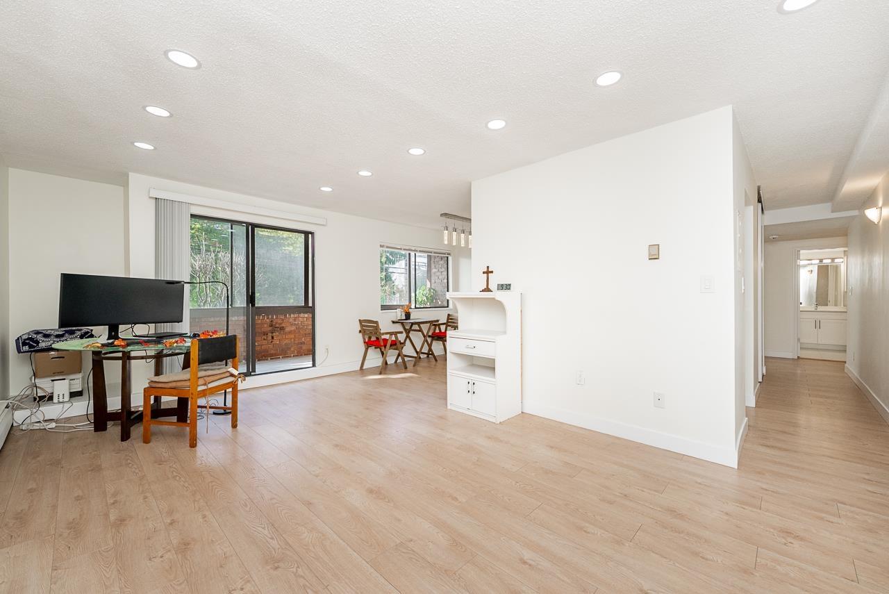 108 1444 Martin Street Property Photo 1