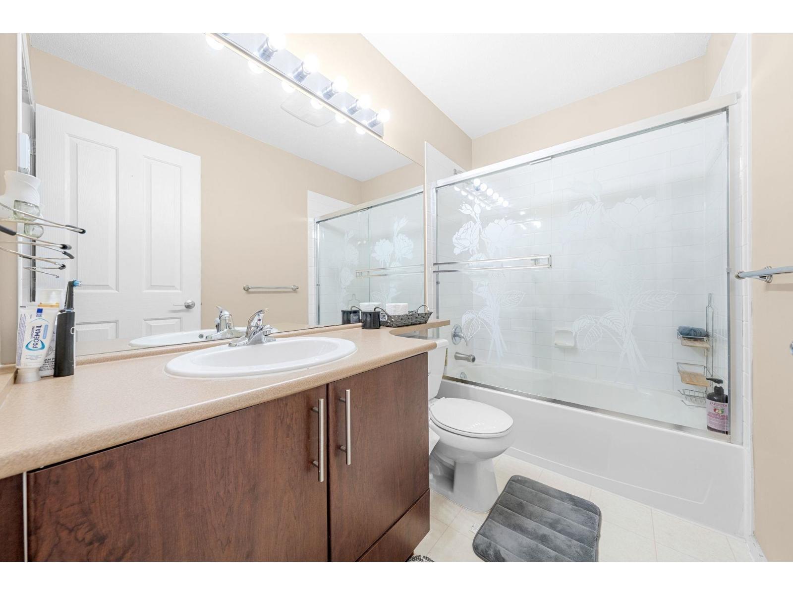 95 15152 62a Avenue Property Photo 17