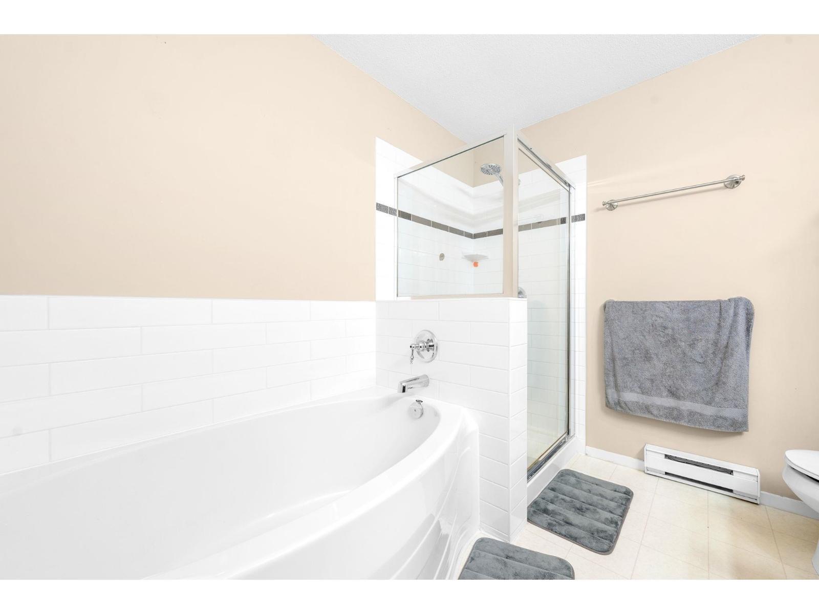95 15152 62a Avenue Property Photo 25