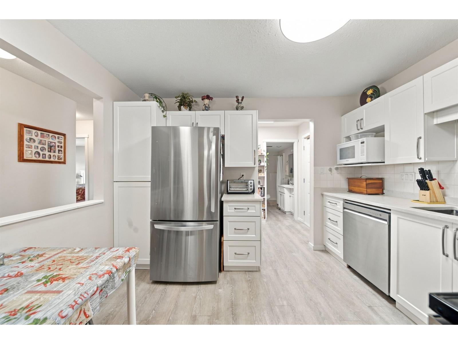 308 5363 206 Street Property Photo 10
