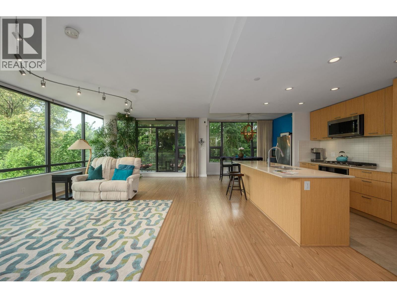 405 301 Capilano Road Property Photo 3