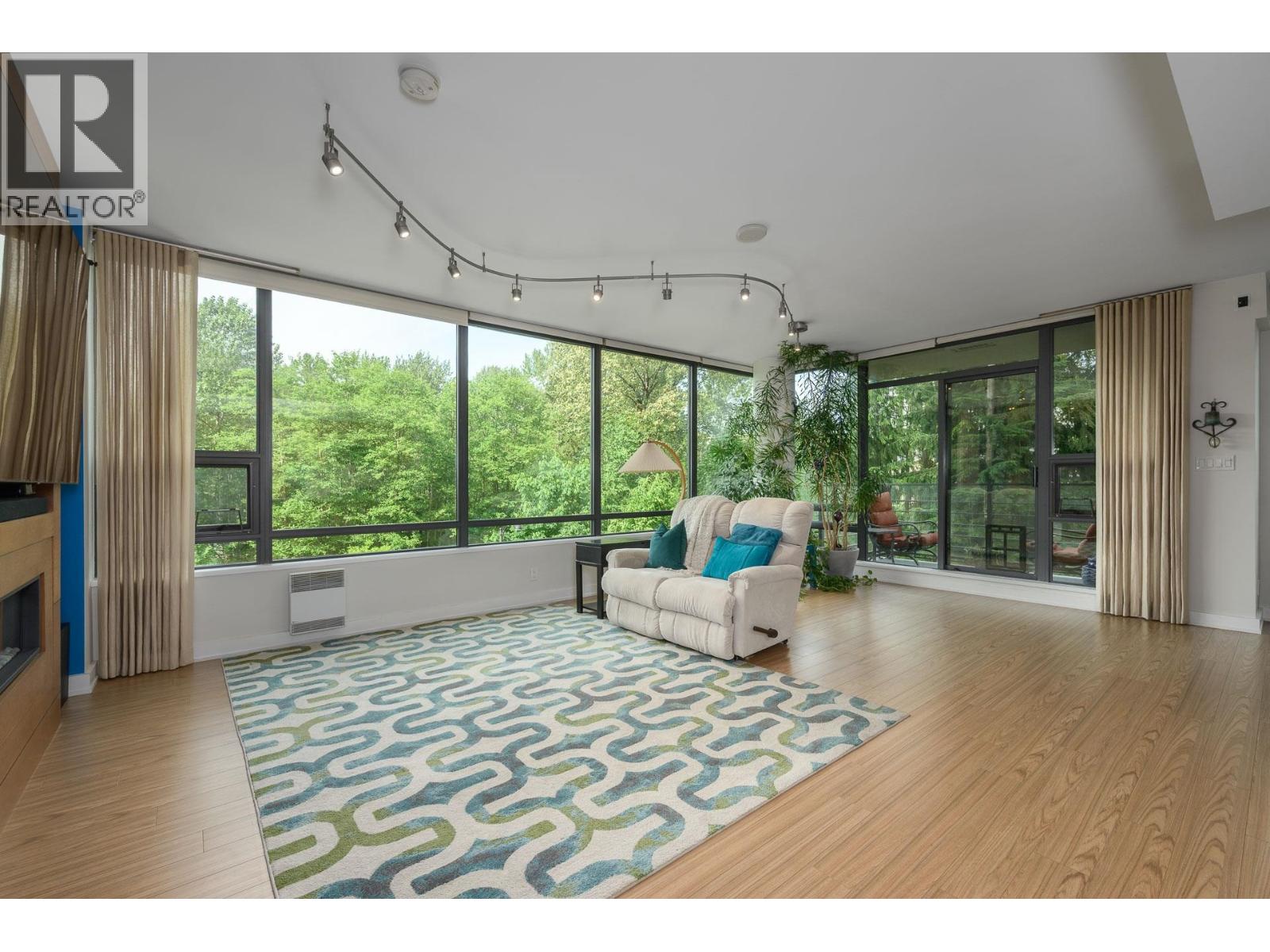 405 301 Capilano Road Property Photo 4