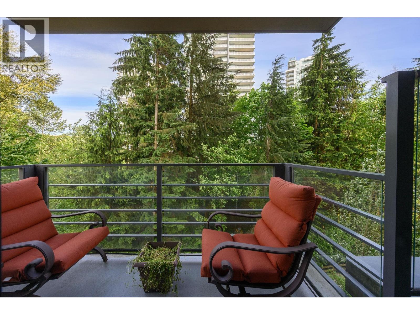 405 301 Capilano Road Property Photo 32