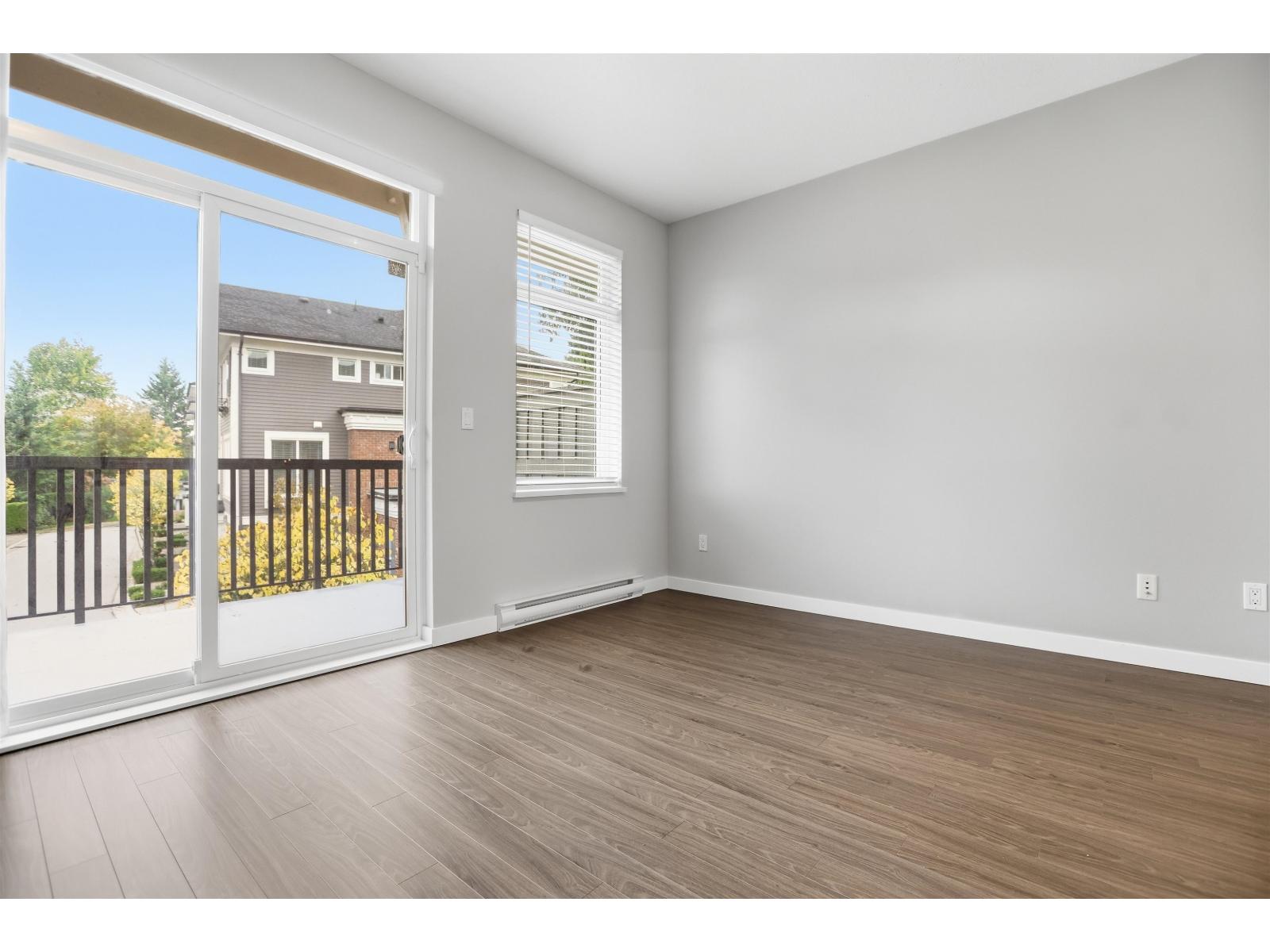 2 10415 Delsom Crescent Property Photo 15