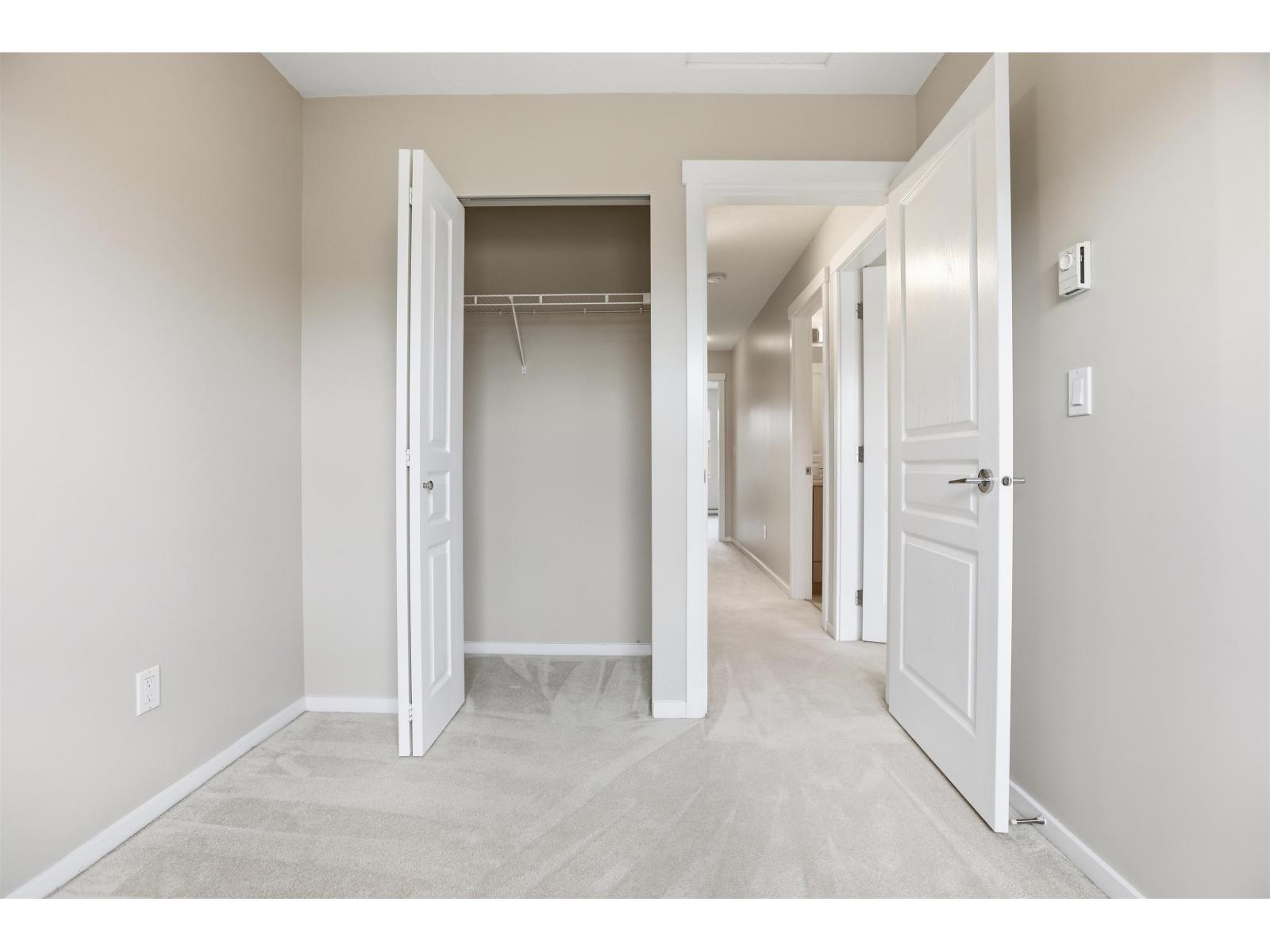 2 10415 Delsom Crescent Property Photo 27