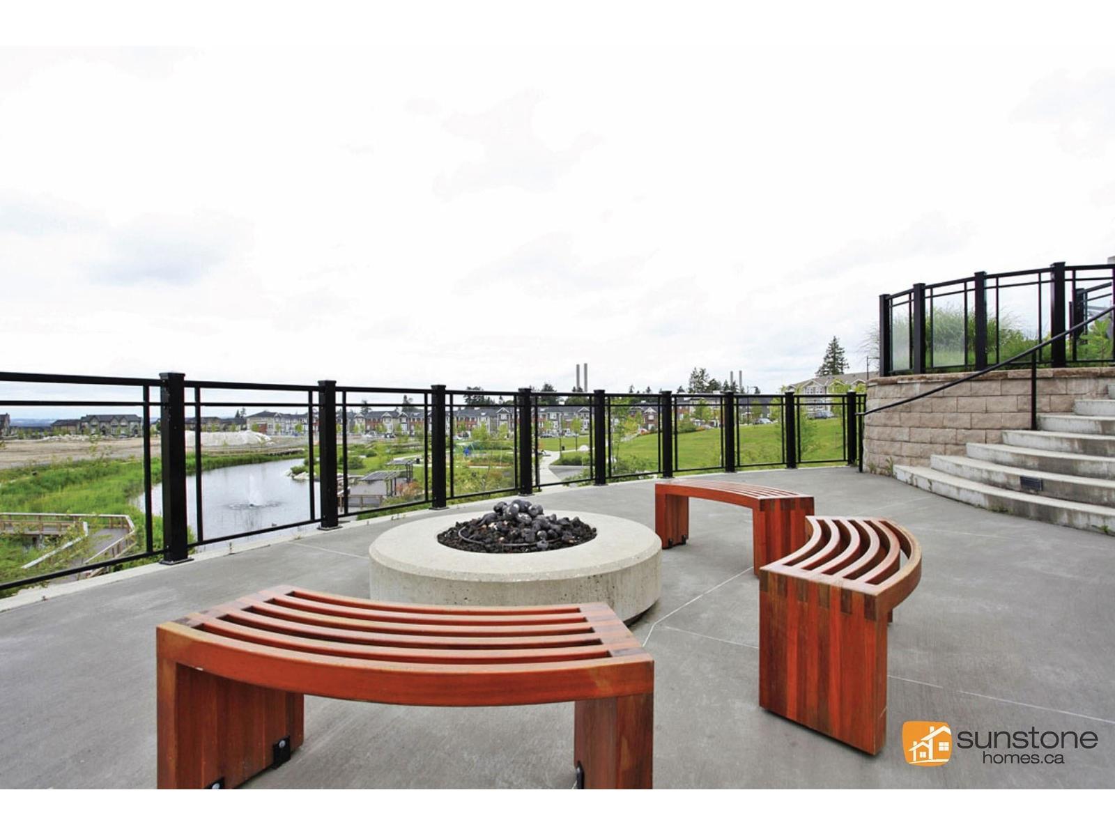 2 10415 Delsom Crescent Property Photo 39