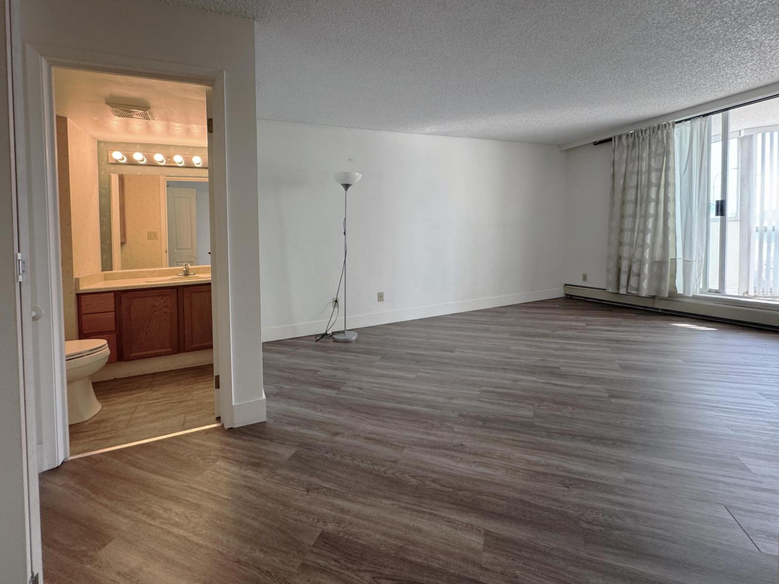 102 11881 88 Avenue Property Photo 12