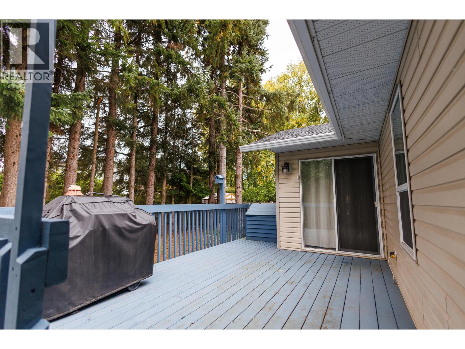 4828 Walsh Avenue Property Photo 3