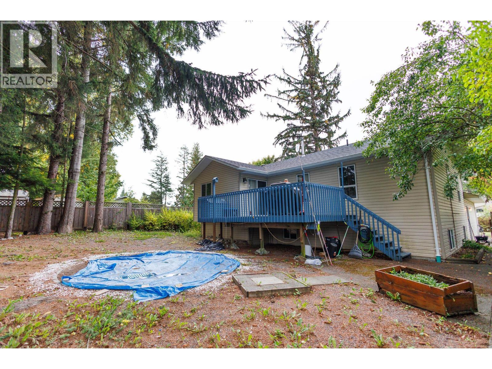 4828 Walsh Avenue Property Photo 4