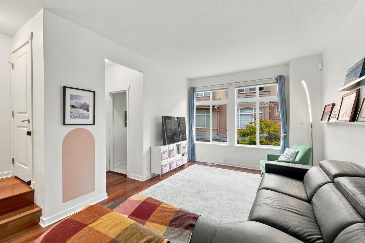 44 15151 34 Avenue Property Photo 6