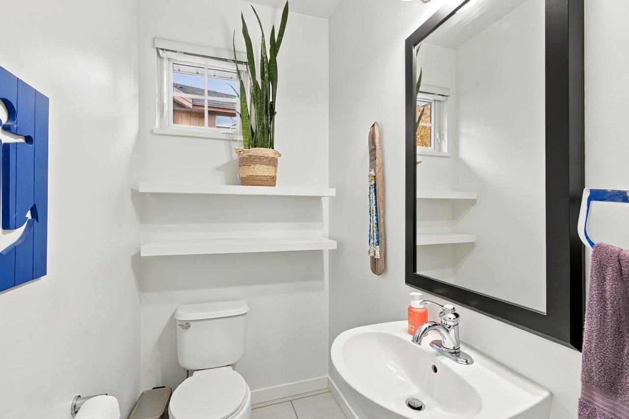 44 15151 34 Avenue Property Photo 8