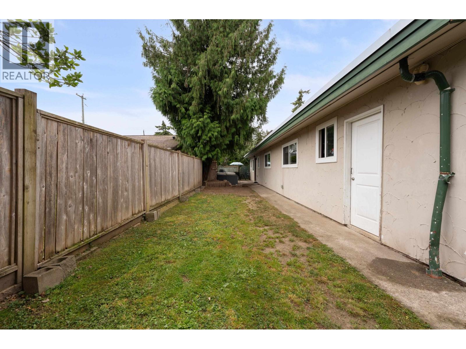 22702 123 Avenue Property Photo 5
