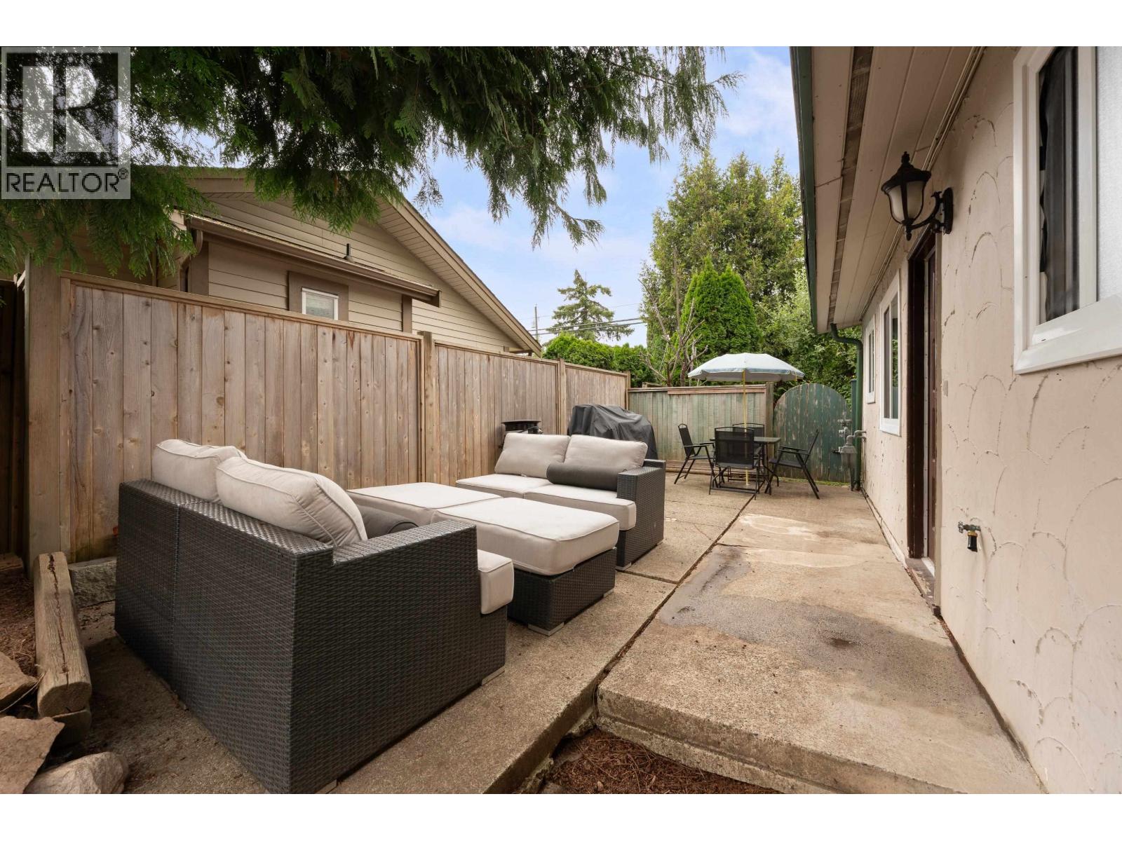 22702 123 Avenue Property Photo 9