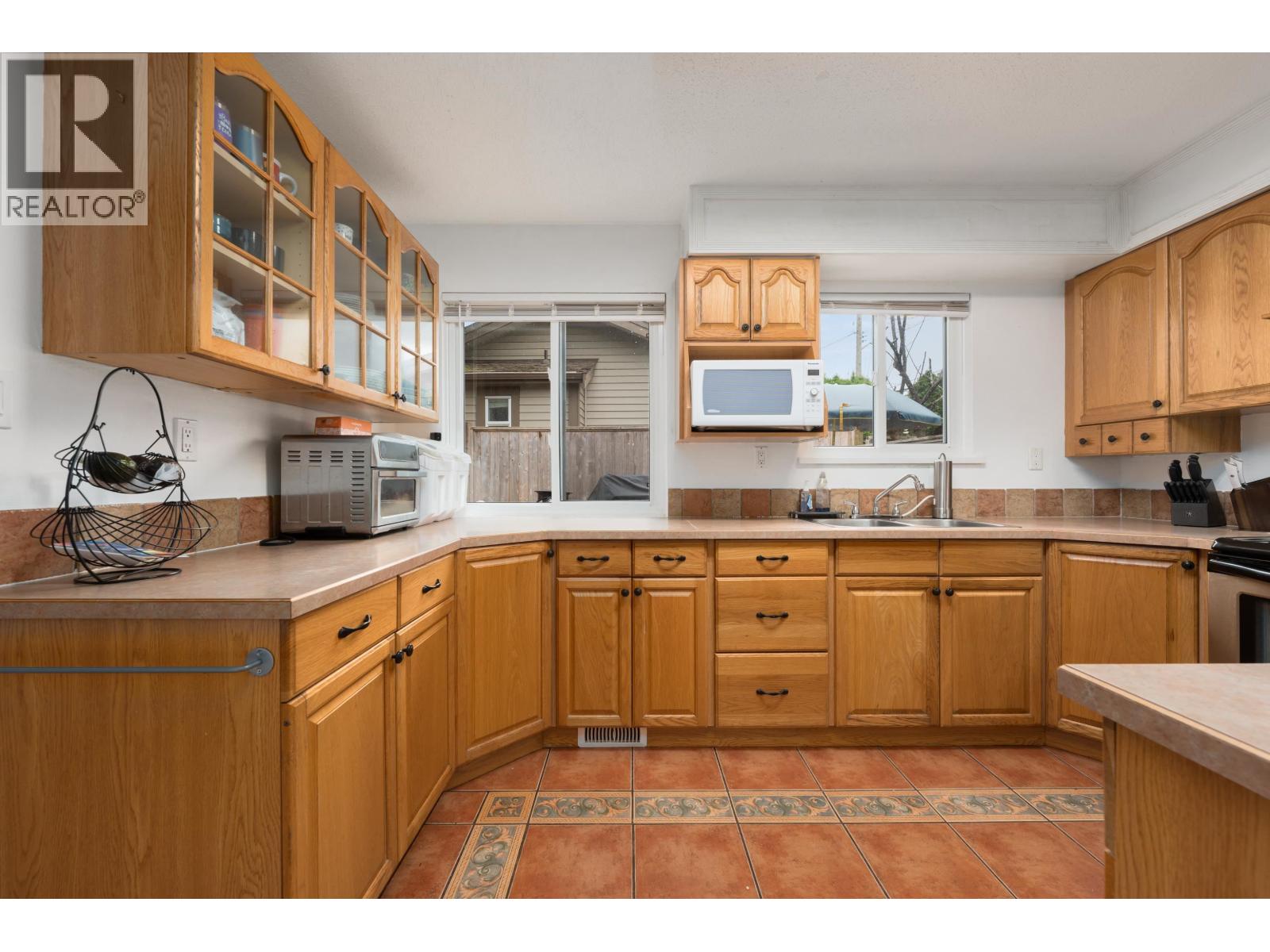 22702 123 Avenue Property Photo 17