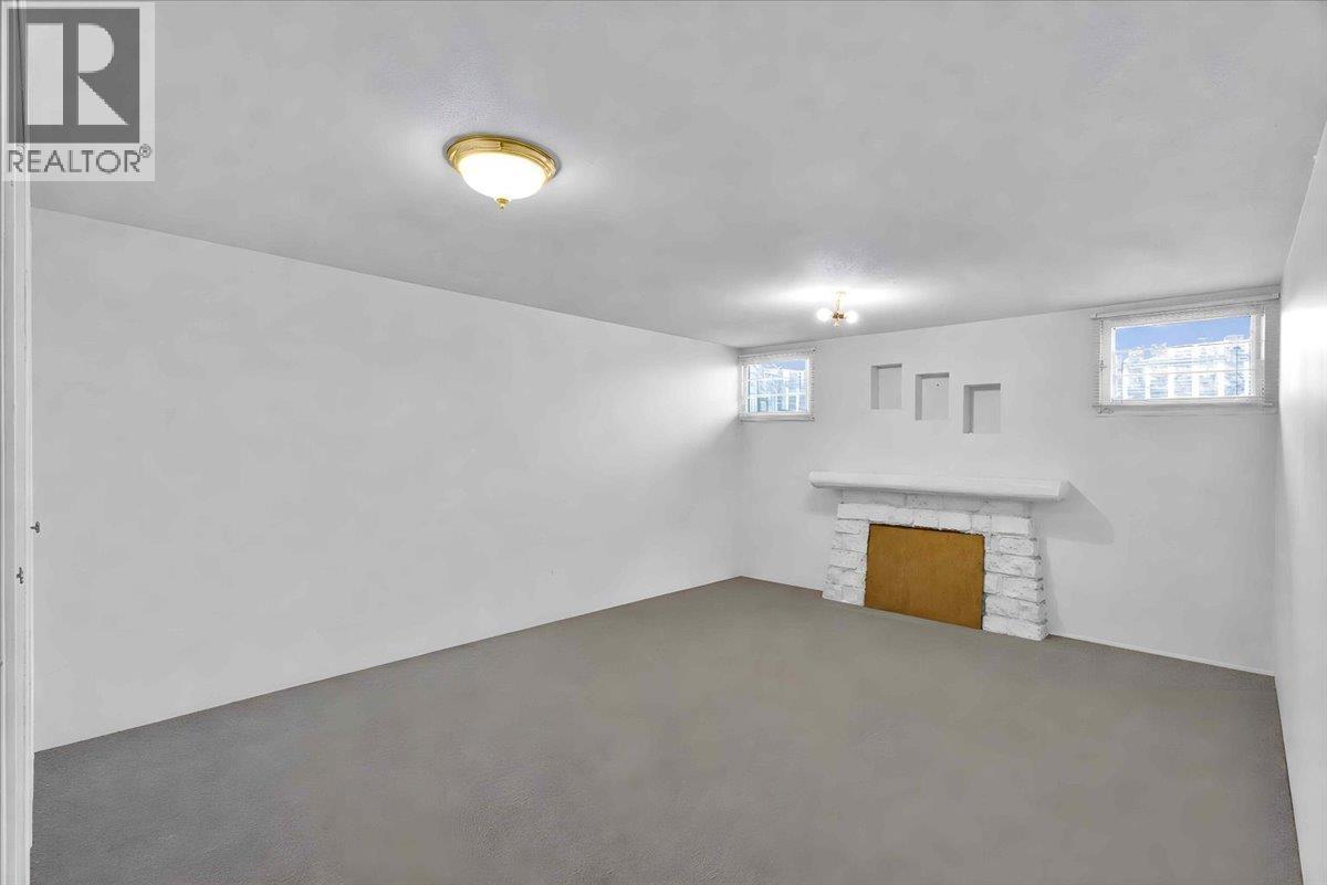 5070 Willow Street Property Photo 22
