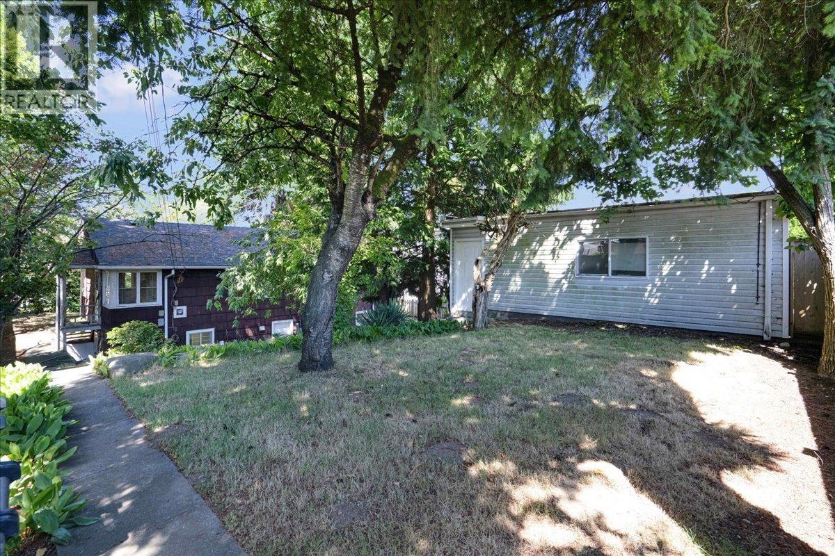 5070 Willow Street Property Photo 38