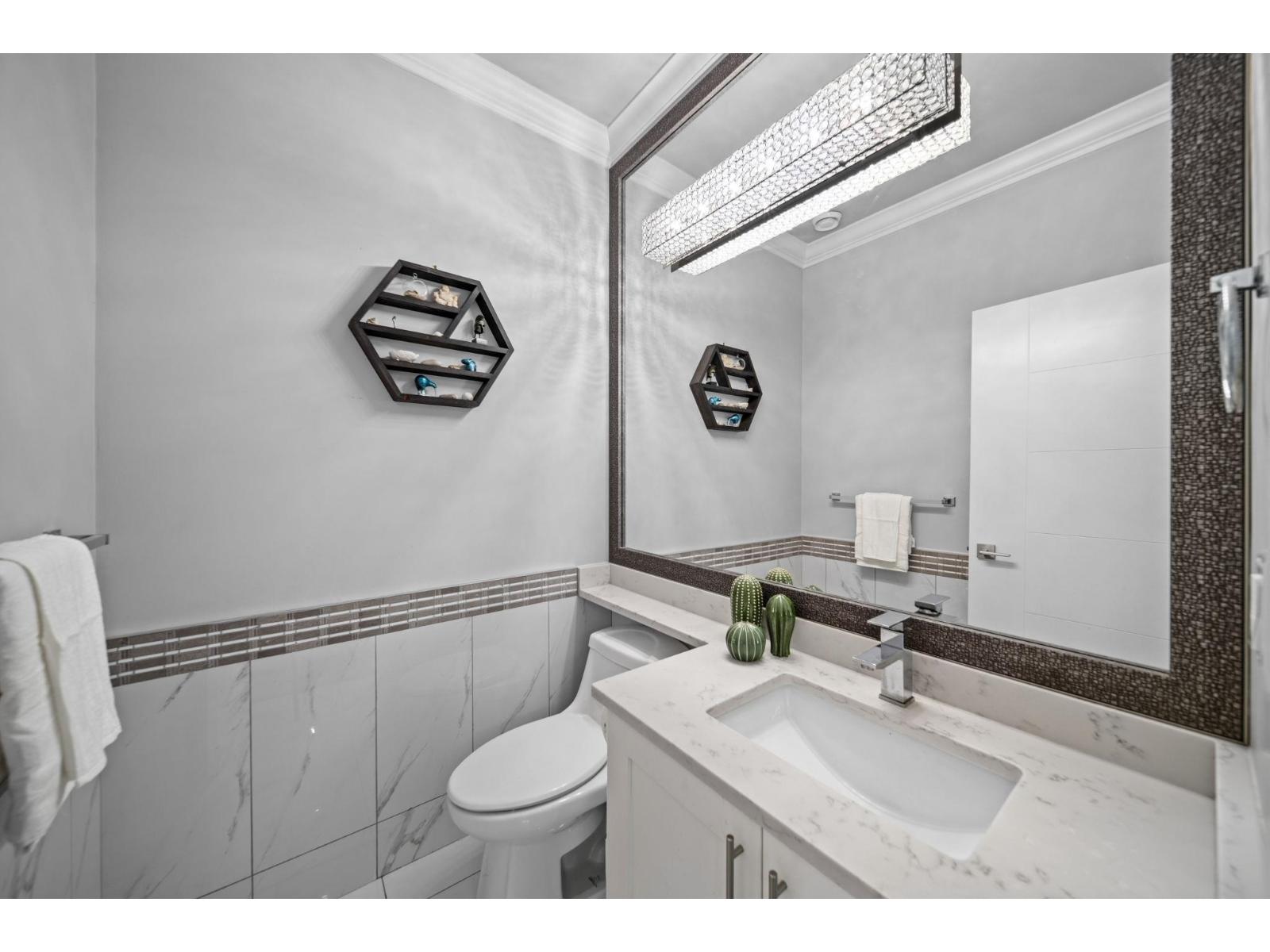 27247 33b Avenue Property Photo 15