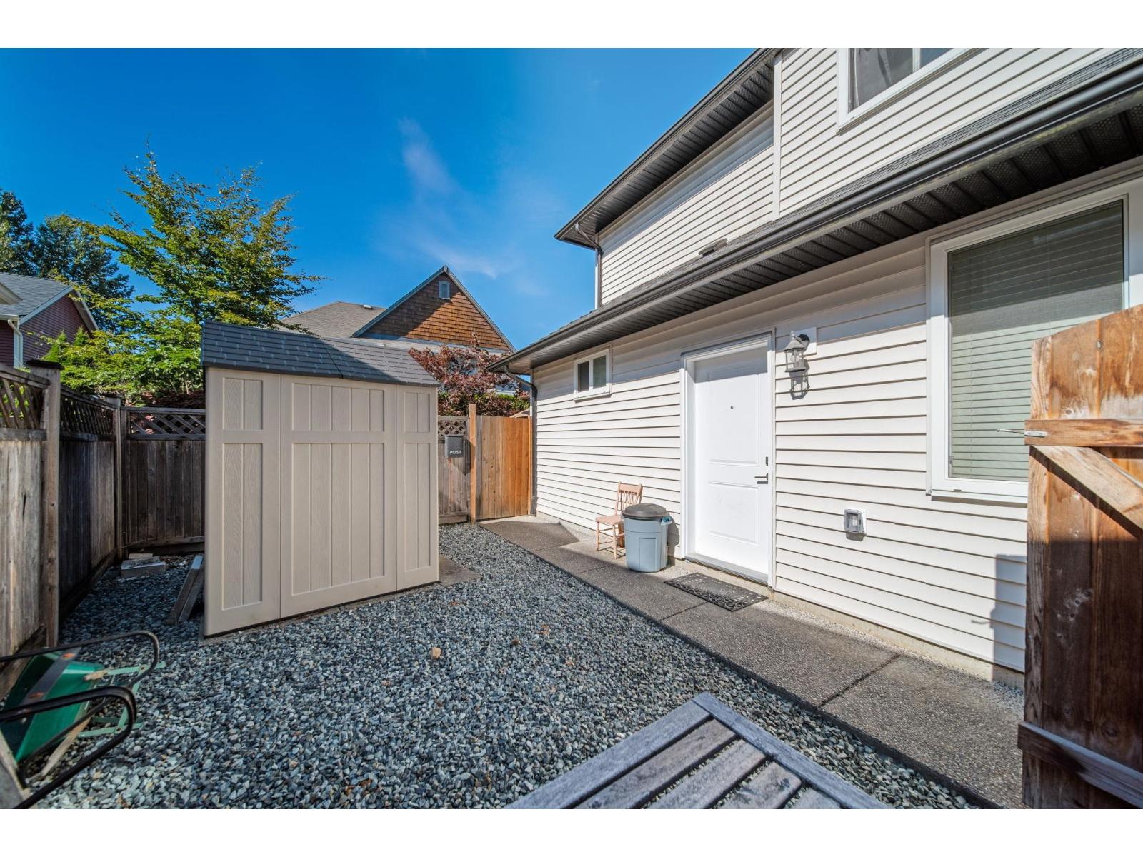 27247 33b Avenue Property Photo 23