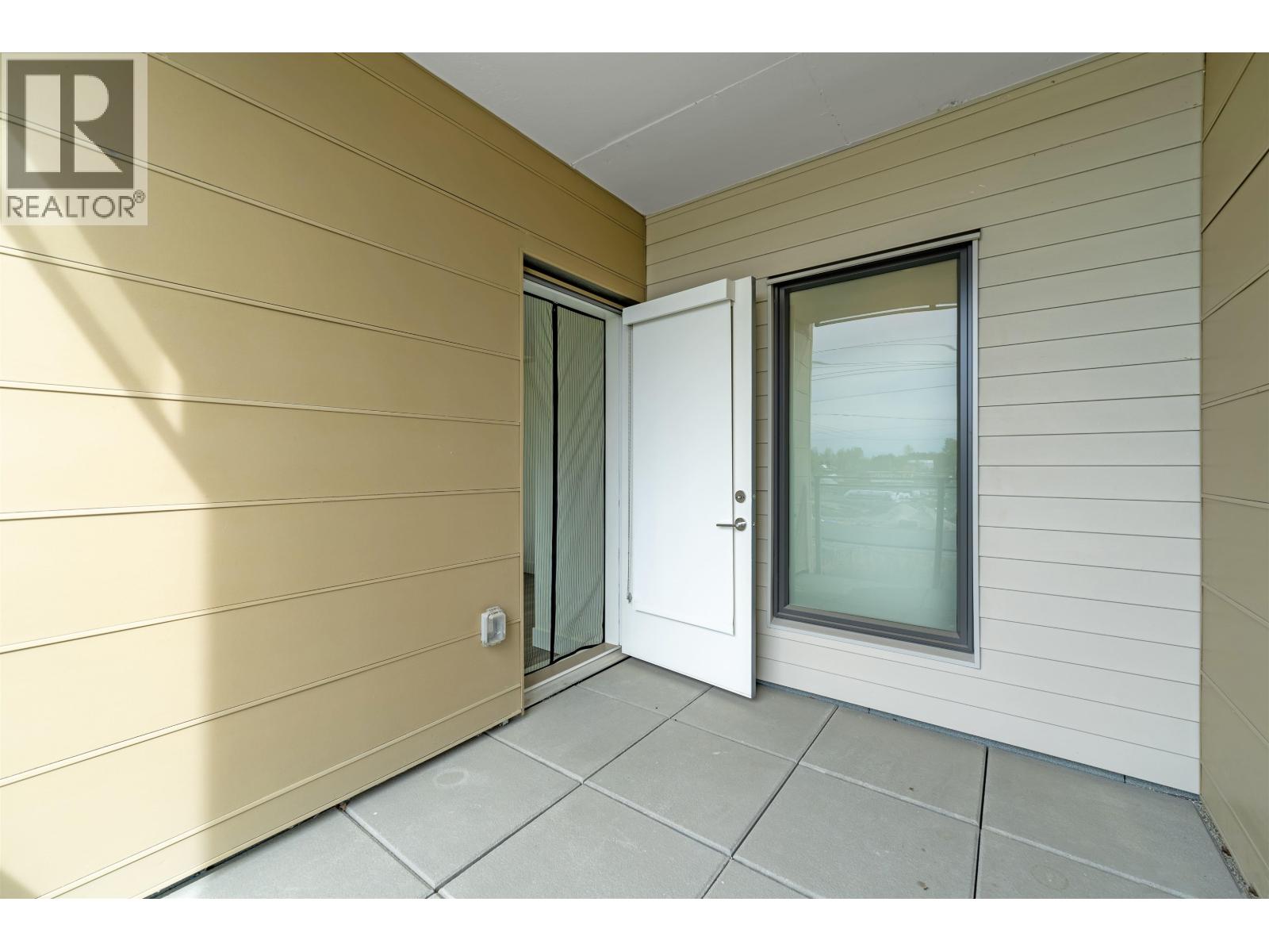 1 8599 River District Crossing Property Photo 11