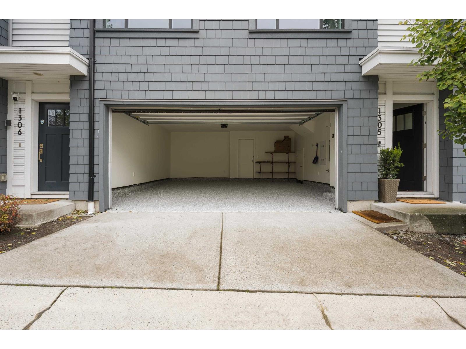 1305 16433 Watson Drive Property Photo 18