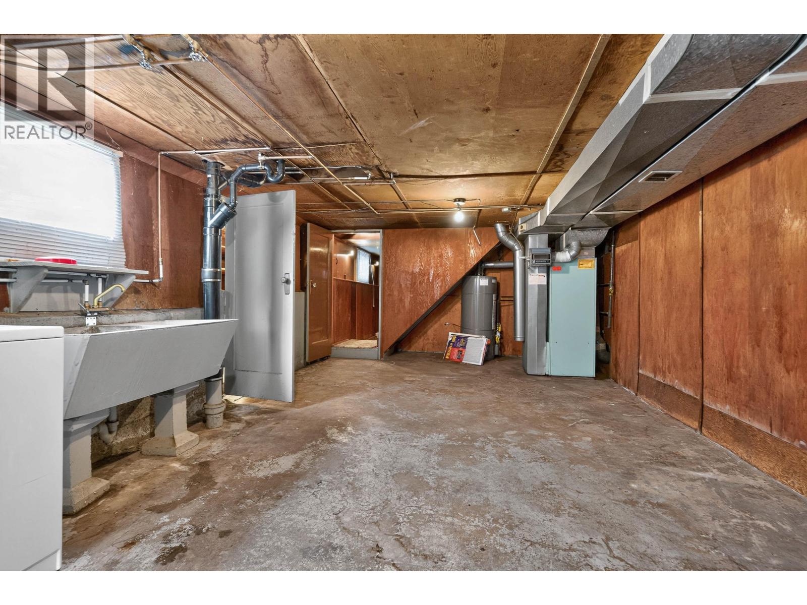 2345 W 18th Avenue Property Photo 26