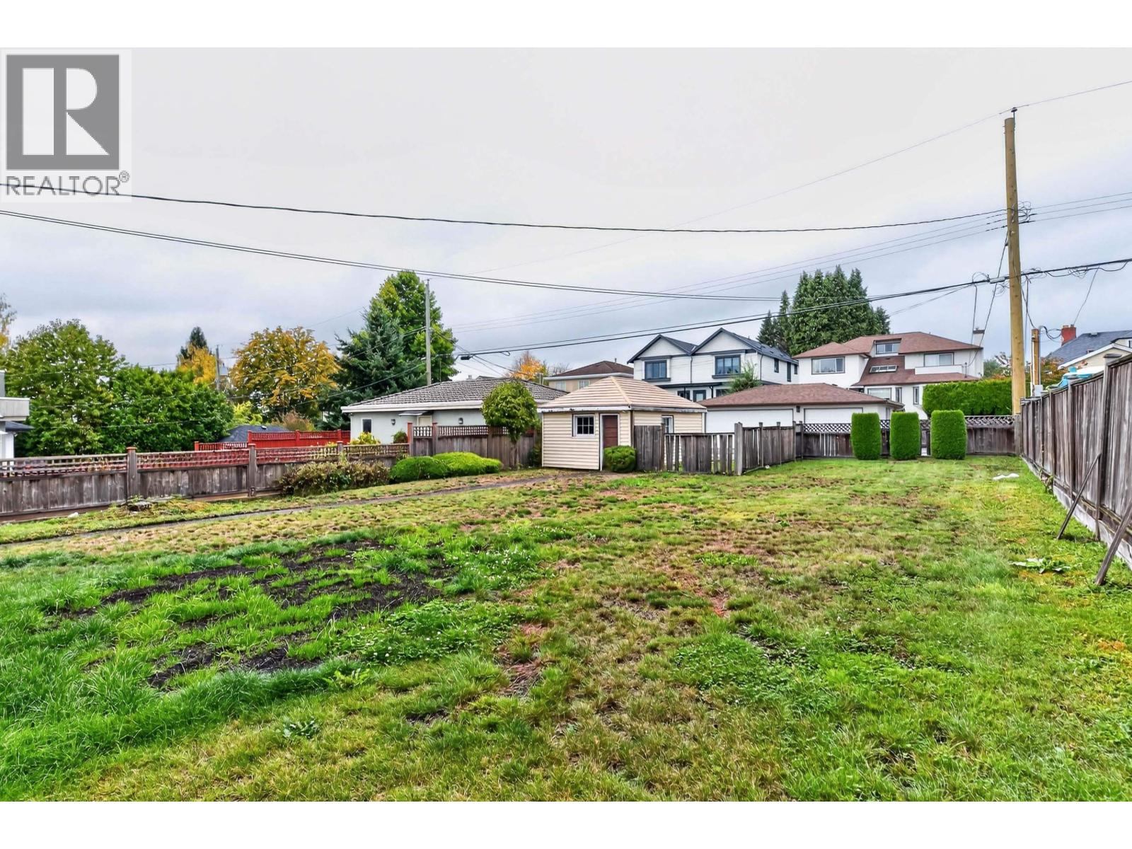 2345 W 18th Avenue Property Photo 32