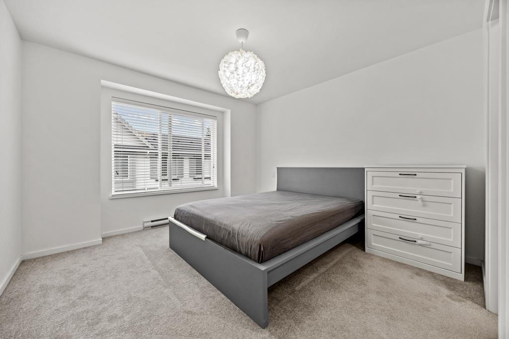 2 15850 85 Avenue Property Photo 14