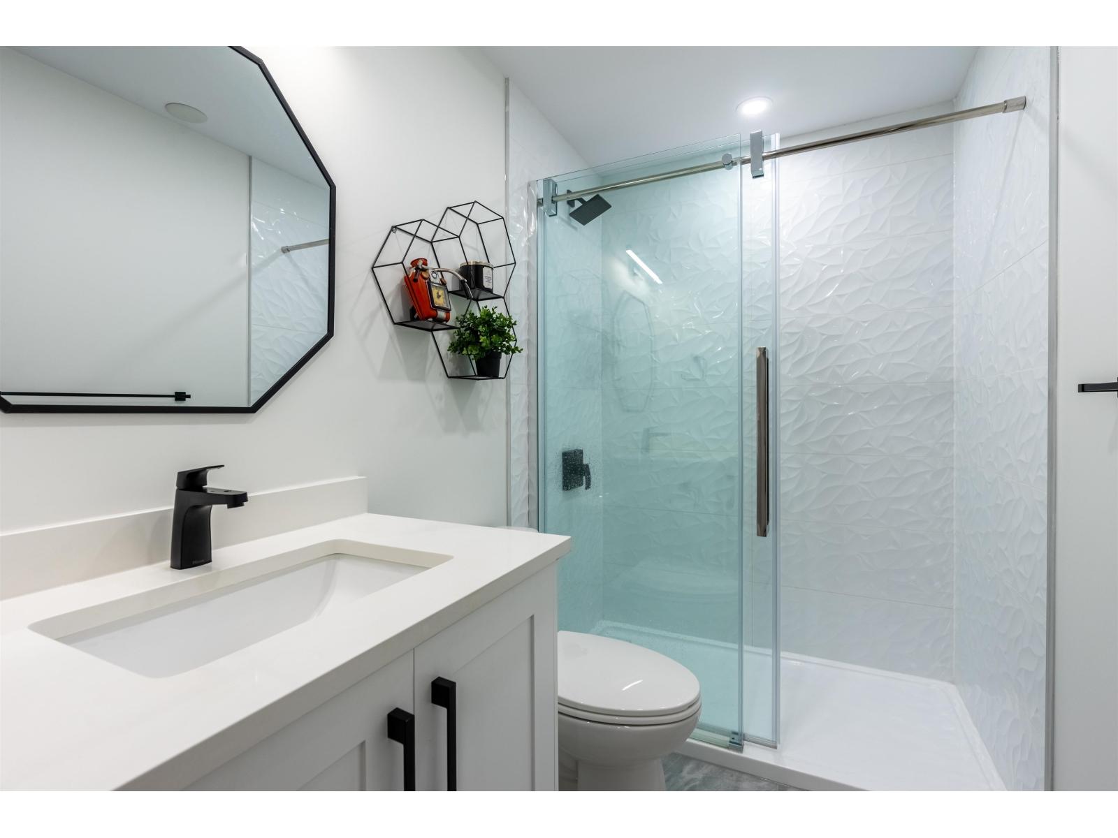 22872 76a Avenue Property Photo 22