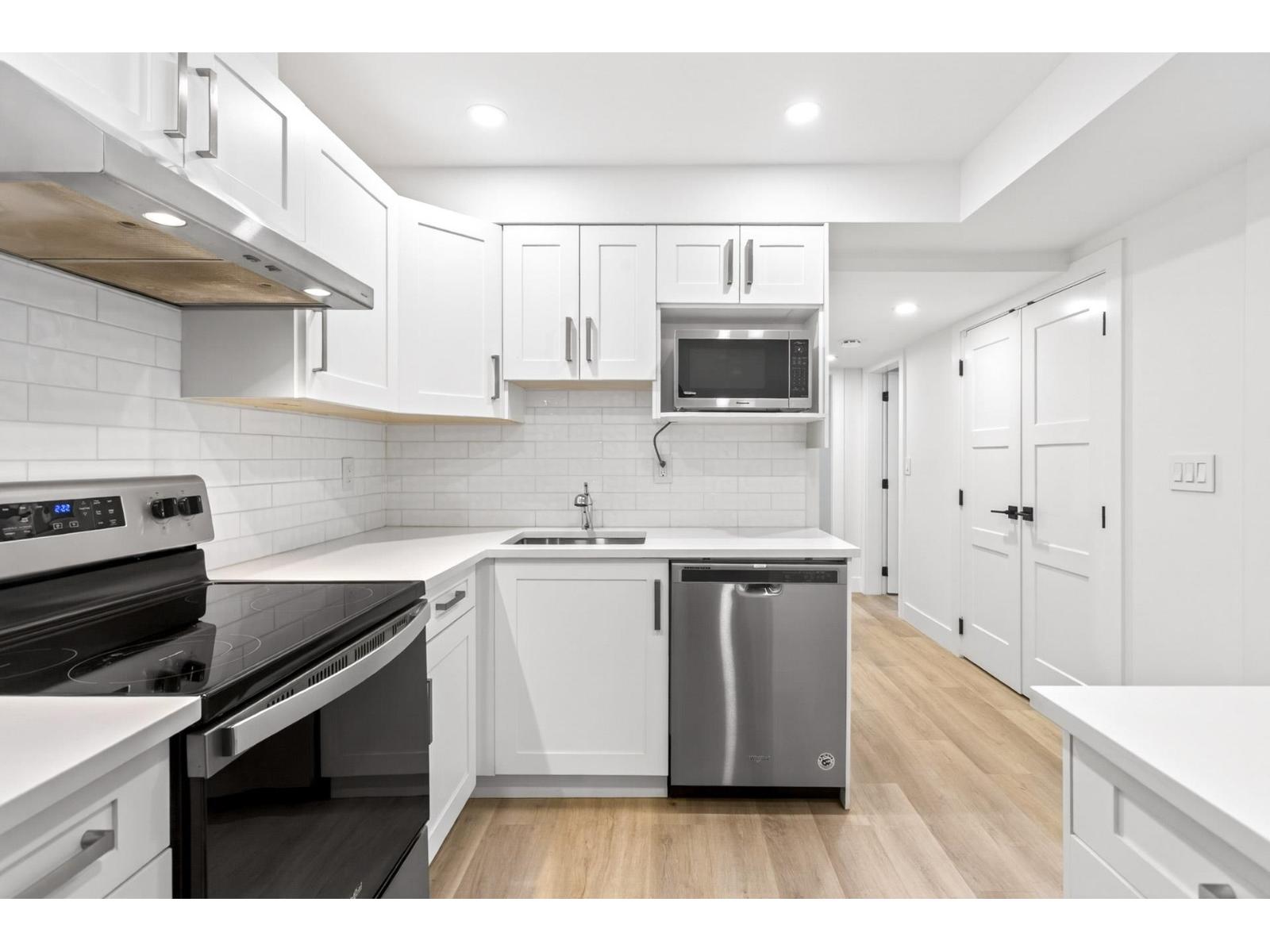 22872 76a Avenue Property Photo 30