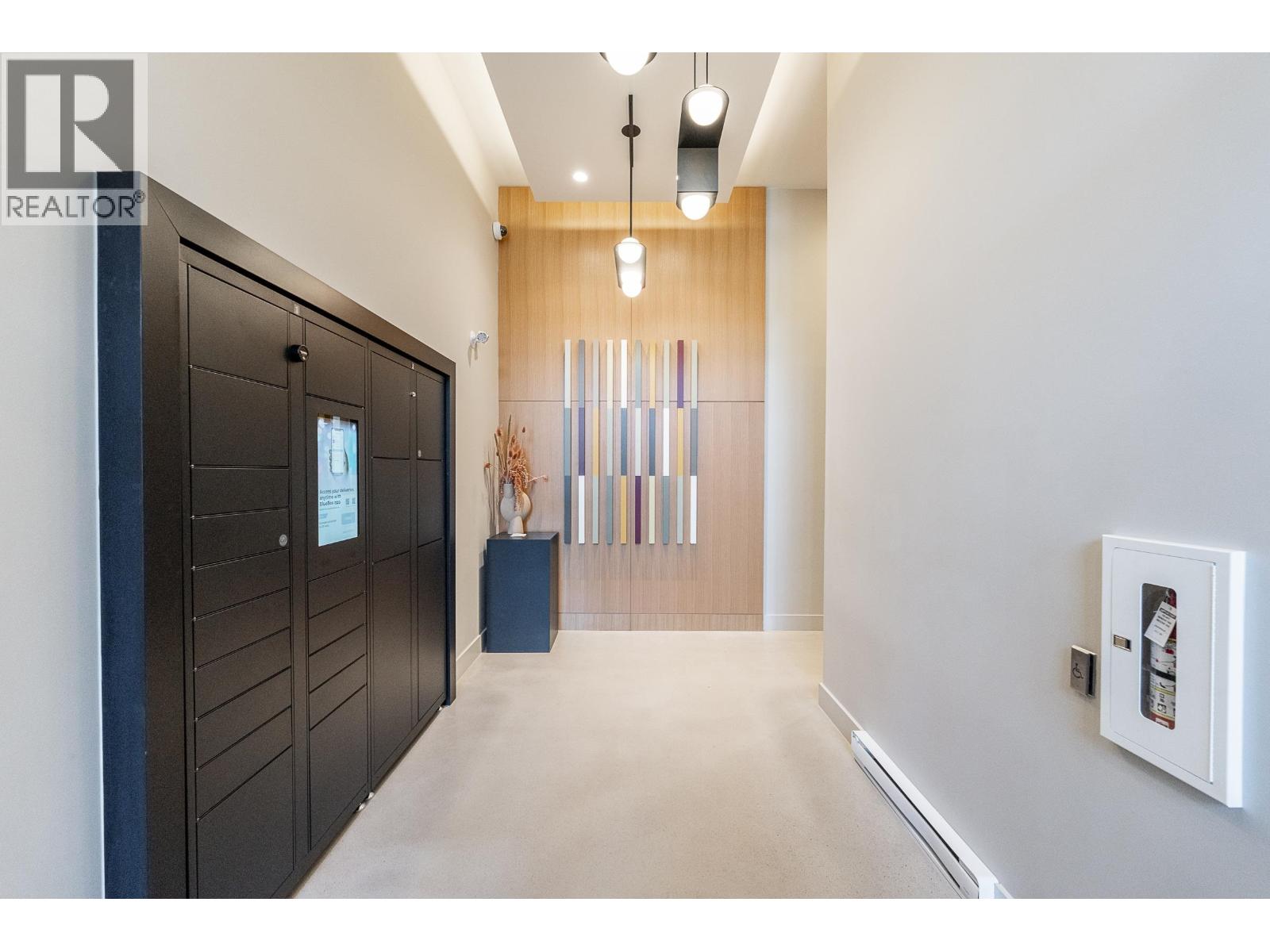 614 3075 Murray Street Property Photo 21