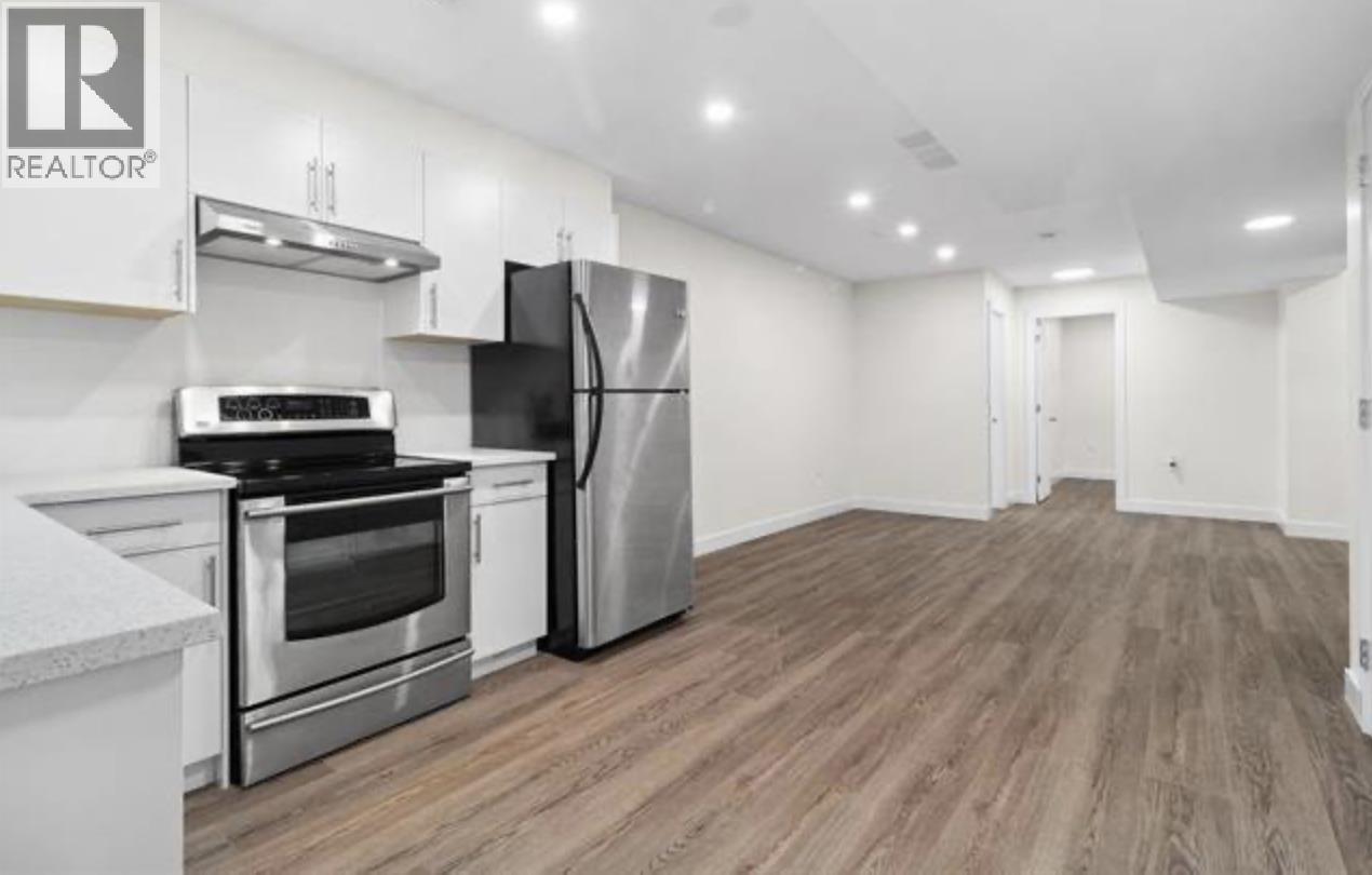 Suite 10320 243 St Property Photo 3