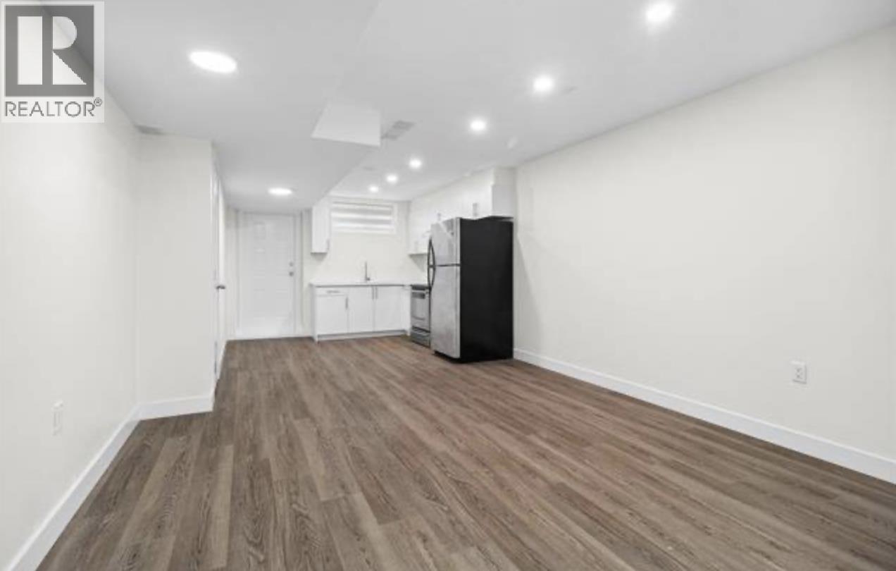 Suite 10320 243 St Property Photo 6