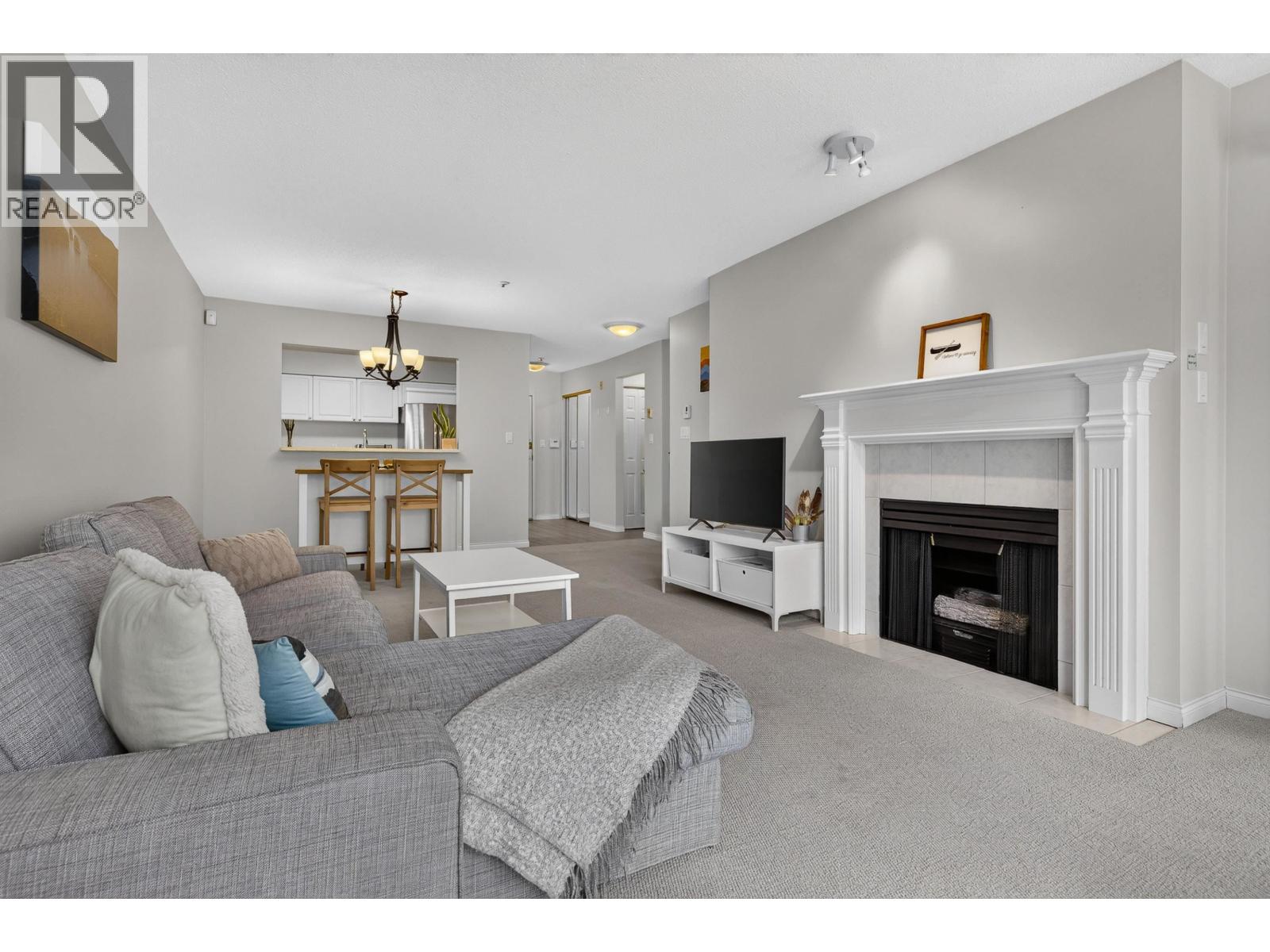 208 2288 W 12th Avenue Property Photo 16