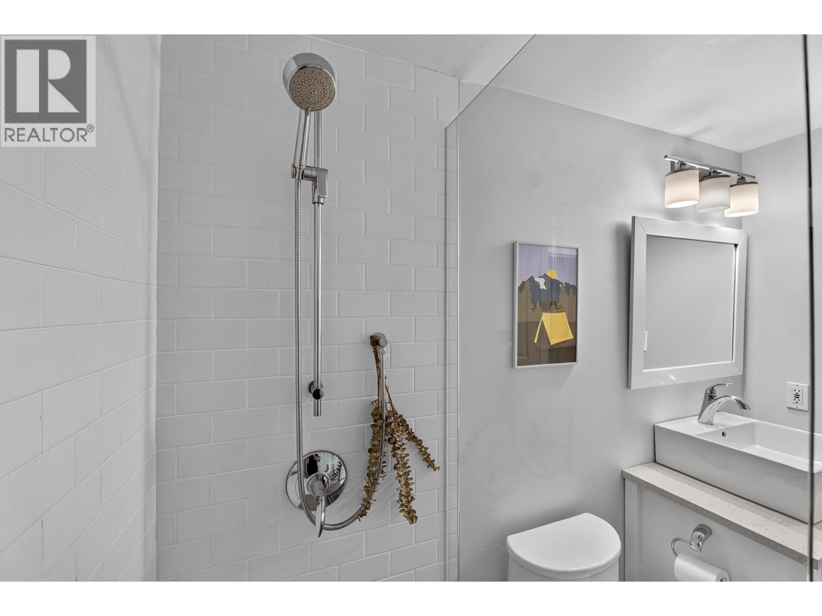 208 2288 W 12th Avenue Property Photo 25