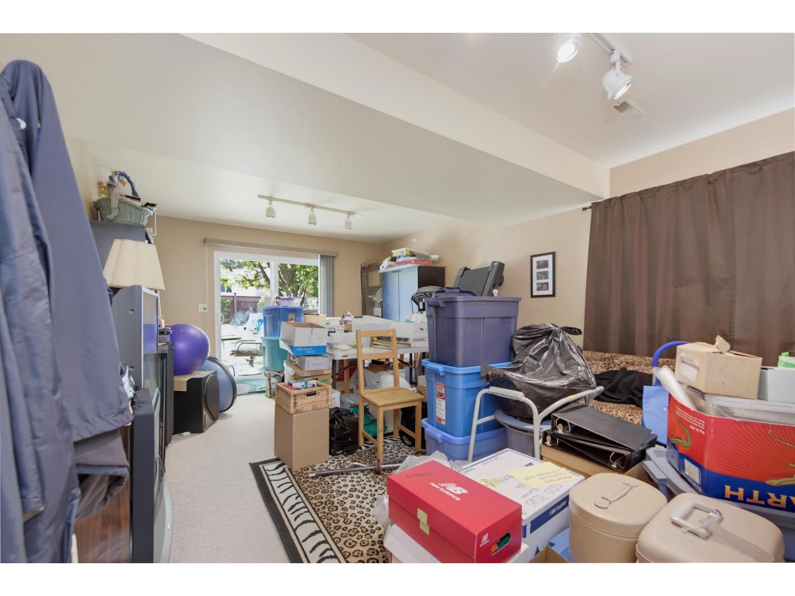 6293 129 Street Property Photo 32