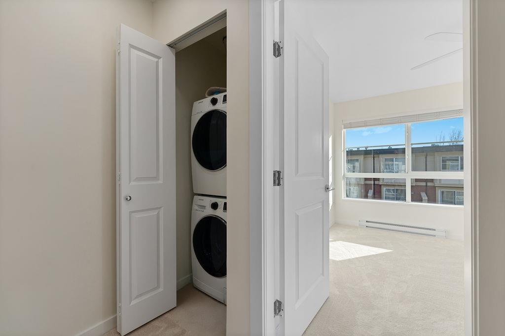 39 19477 72a Avenue Property Photo 15